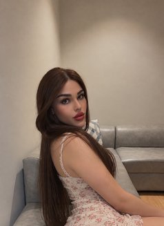 DIVA KATY 🇱🇧 - Transsexual escort in Dubai Photo 7 of 28