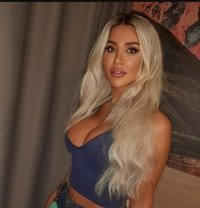 Diva Melissa - Transsexual escort in Beirut