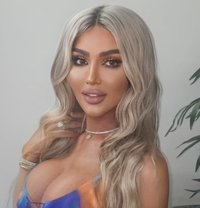 Diva Melissa - Transsexual escort in Beirut