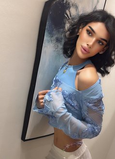 Diva - Male escort in Riyadh Photo 2 of 2