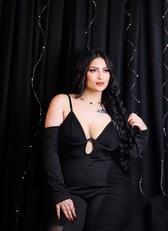 Diva - escort in Erbil Photo 10 of 14