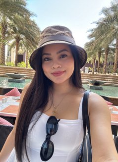 Diva - puta in Muscat Photo 4 of 5