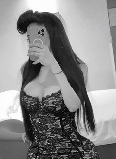 Diva W - Acompañantes transexual in Dubai Photo 27 of 30