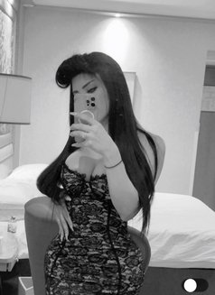 Diva W - Acompañantes transexual in Dubai Photo 28 of 30