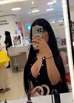 Diva W - Acompañantes transexual in Dubai Photo 29 of 30