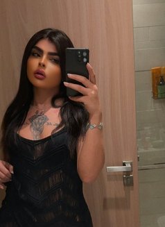 Divaa عربية - Transsexual escort in Dubai Photo 3 of 4