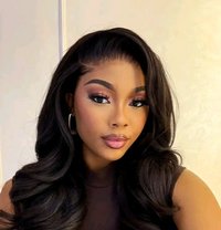 Divalicious Petite - Acompañantes transexual in Nairobi