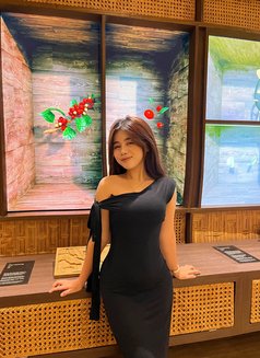 Divanka - escort in Bali Photo 2 of 4