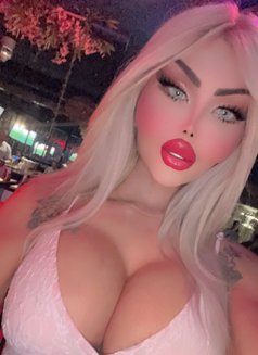 Divaraghed XXL - Acompañantes transexual in İstanbul Photo 11 of 17