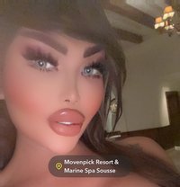 Divaraghed XXL - Transsexual escort in İstanbul Photo 10 of 19