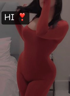 Divaryan 🪭 - Transsexual escort in Riyadh Photo 2 of 4