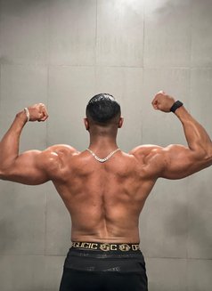 Divel - Male escort in Dubai Photo 2 of 2