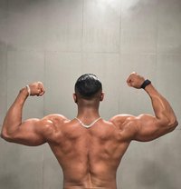 Divel - Acompañantes masculino in Dubai