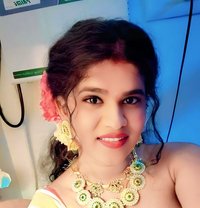 Divi - Transsexual escort in Chennai