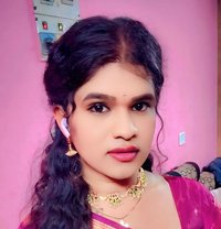 Divi - Transsexual escort in Chennai