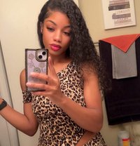 Divine - escort in Pune