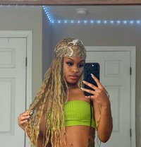 Divine - escort in Pune