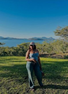 Divine - escort in Dakar Photo 7 of 7