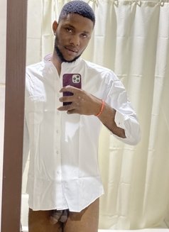 Divine - Male escort in Abuja Photo 7 of 7