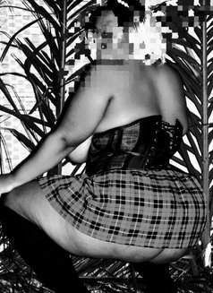 Divine - escort in Johannesburg Photo 9 of 12