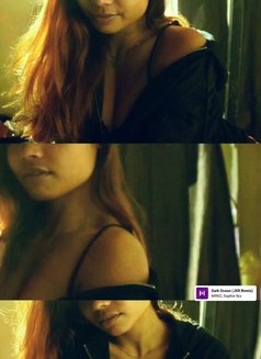 Divine wolf - Acompañante in Kochi Photo 7 of 7