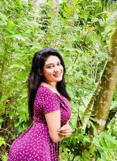Diviya - escort in Kozhikode Photo 1 of 1