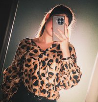 Divorce Bhabhi - escort in Ahmedabad