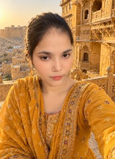 Divya 24x7 Cam Session/real Meet - escort in Gurgaon Photo 6 of 7