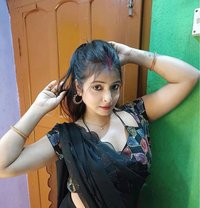 Divya 3000 Unlimited Shot College Girl - escort in Pune