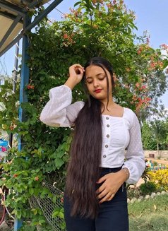 Divya 3000 Unlimited Shot College Girl - escort in Kolkata Photo 3 of 4