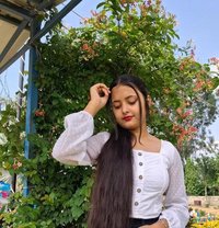 Divya 3000 Unlimited Shot College Girl - escort in Kolkata