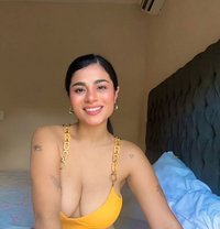 Divya 3000 Unlimited Shot College Girl - puta in New Delhi