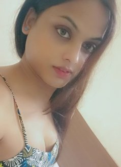 Divya_8inch - Acompañantes transexual in Lucknow Photo 2 of 19