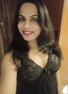 Divya_8inch - Transsexual escort in Lucknow Photo 11 of 19