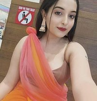 Divya a 18 Year Girl Hot and Sexy Figure - escort in Kochi