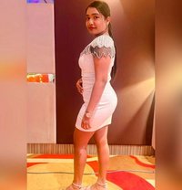 divya best call girl service and escort - puta in Mahabalipuram