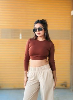 Divya Bhatt Affordable Rate - escort in Chandigarh Photo 3 of 4