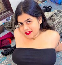 Divya cam nd real meet - escort in Noida