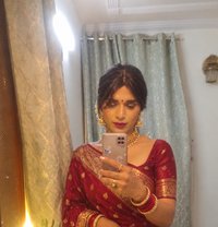 Divya Chocopie - Transsexual escort in New Delhi