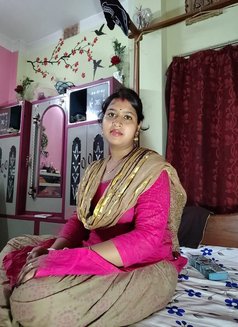 Divya Doorstep Incall - escort in Kolkata Photo 2 of 4