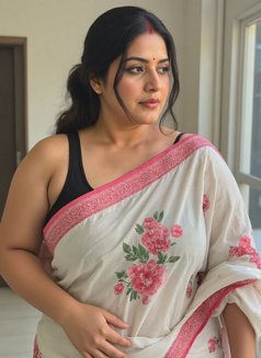 Divya - escort in Bangalore Photo 1 of 3