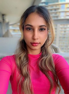 Divya - escort in New Delhi Photo 2 of 2