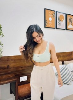 Divya Escort Service - escort in Kochi Photo 7 of 7