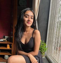 Divya Escort Service - escort in Pune Photo 1 of 3