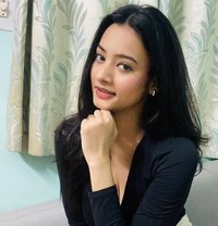 Divya Escort Service in Ahmedabad 24×7 - escort in Ahmedabad