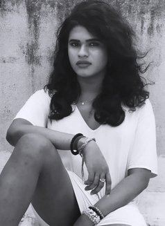 Divya - Acompañantes transexual in Chennai Photo 5 of 5