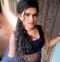 Divya - Transsexual escort in Chennai