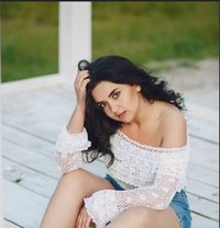 Divya Gupta - escort in Noida Photo 1 of 4