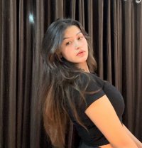 Divya High Profile Indian Model - escort in Sharjah Photo 1 of 5