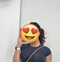 Divya Independent Girl - puta in Nagpur